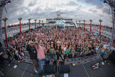 ShipRocked 2016 Sail Away 'Family Photo'